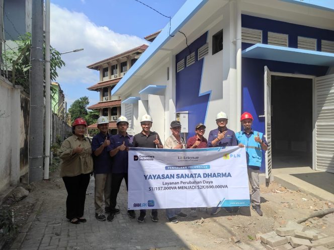 
					Jelang HUT RI ke 80, PLN UP3 Yogyakarta Lakukan Penyalaan Tegangan Menengah untuk Gedung Pascasarjana USD