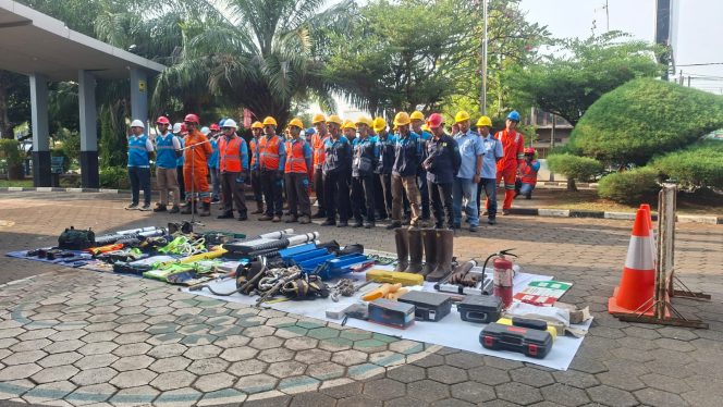 
					Jelang Peringatan HUT RI ke 80, PLN UP3 Pekalongan Gelar General Safety Briefing Ingatkan Bahwa Tak Ada Yang Lebih Penting dari Jiwa Manusia